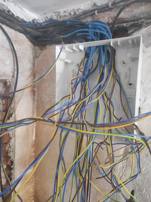 Електротехник-Услуги София