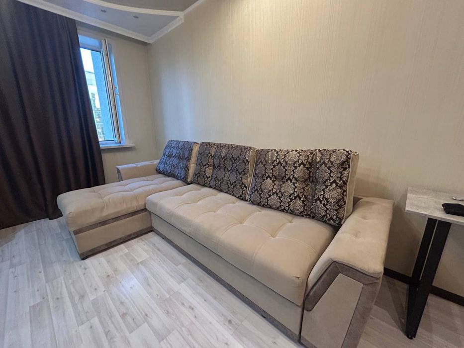 Отдам угловой диван САМОВЫВОЗ