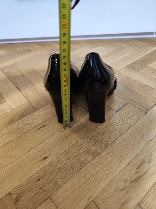 Дамски обувки, естествена кожа - номер 39