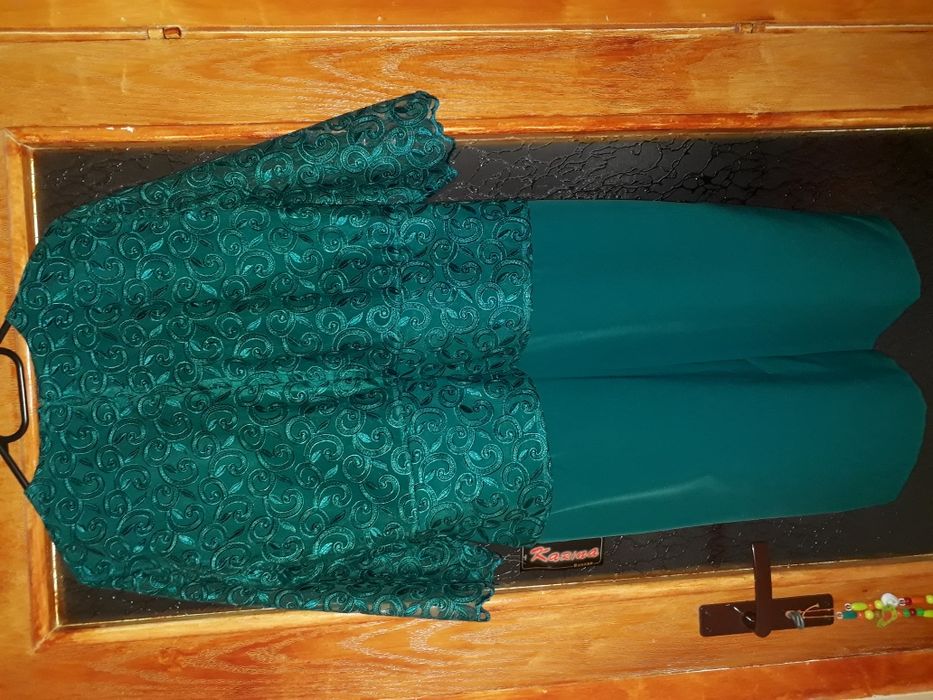 Rochie ocazie eleganta scurta marimea 50 noua verde smarald