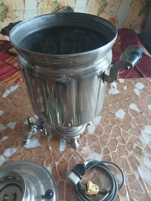 Самовар электрический советский