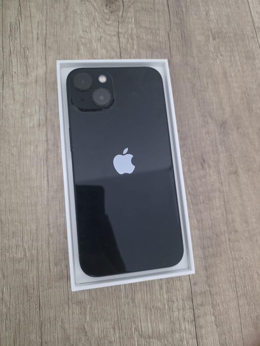 Vand Iphone 13,   128 gb