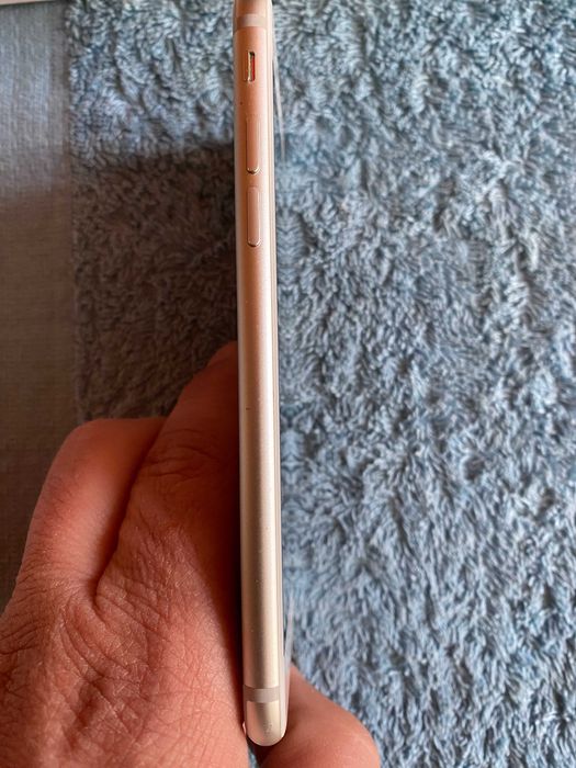 Iphone 7,Silver,32GB,88% капацитет на батерията