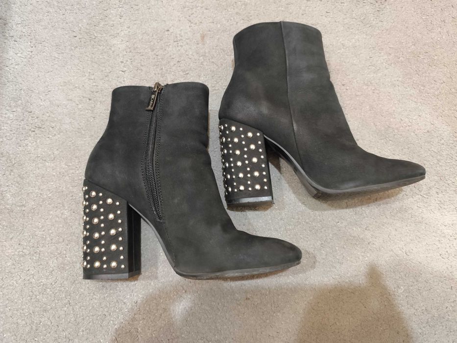 Дамски боти от естествена кожа