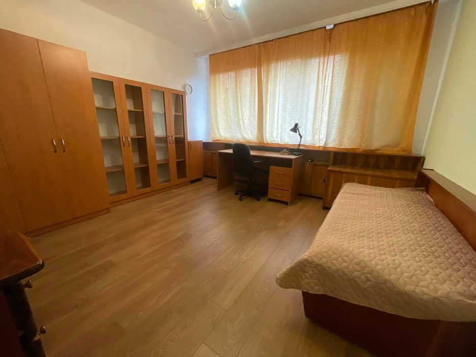 Дава се под наем Четиристаен апартамент в София, Център - 160 кв.м за 850 € - Снимка #12