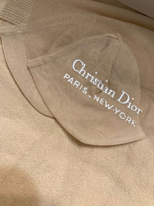 Намалени Christian Dior vintage чорапогащници