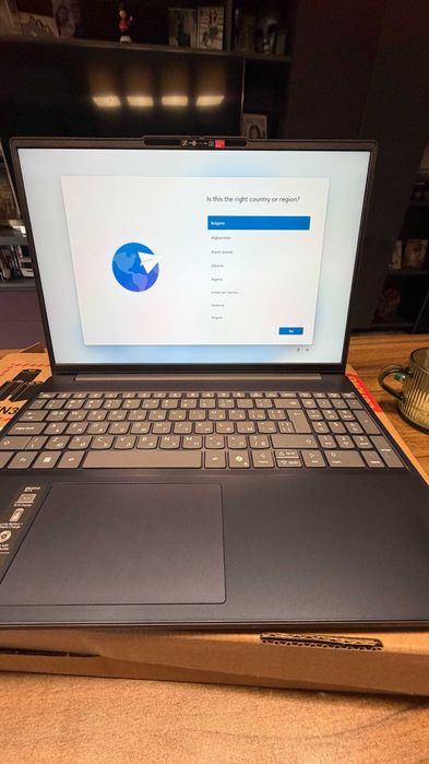 Lenovo IdeaPad Slim 3 15IRH10, Intel Core™ i5-3RAM 24 GB, SSD 512 GB,