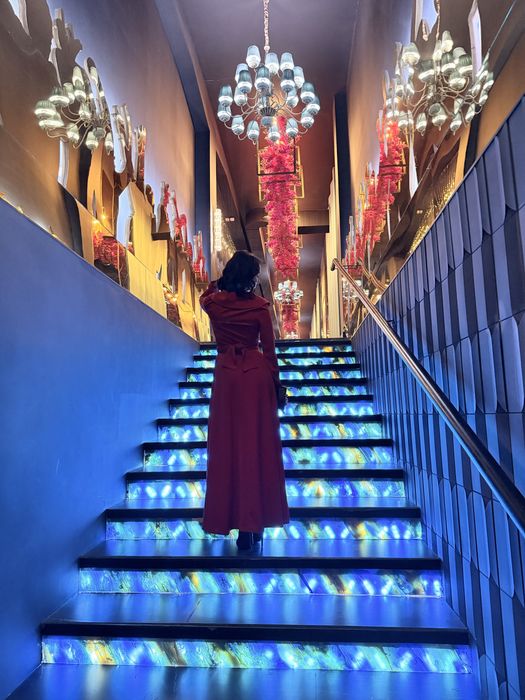 Продам итальянское красное платье