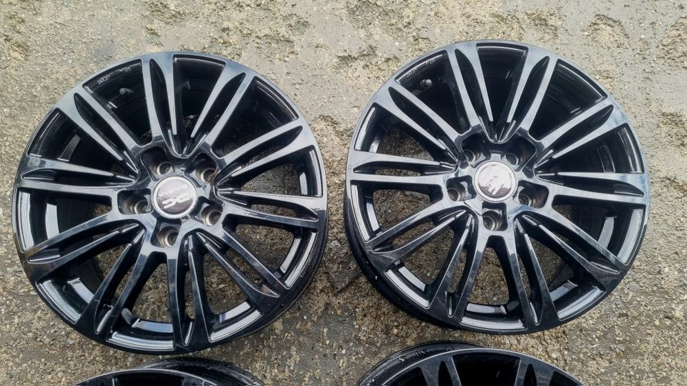 jante DACIA DUSTER,nissan renault, honda 5X114,3 pe R16