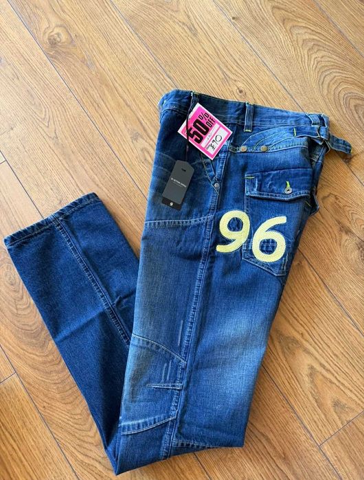 G-STAR RAW Оригинални нови дънки размер 30