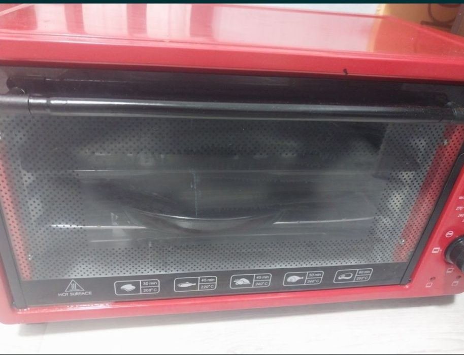 Духовку в хорошем состоянии