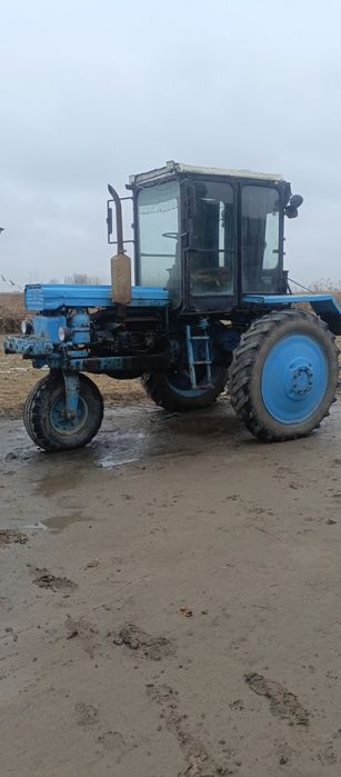 Т28 Трактор сотилади бохаси 20 миллион