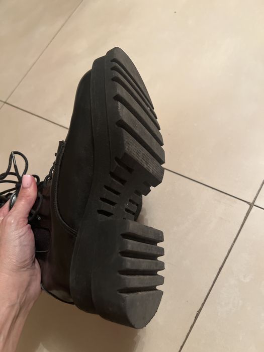 Ботинки женские