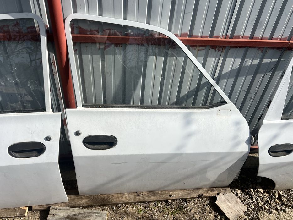 Vand usi fata/spate-obloane/capote/aripi Dacia Papuc/1300/1310