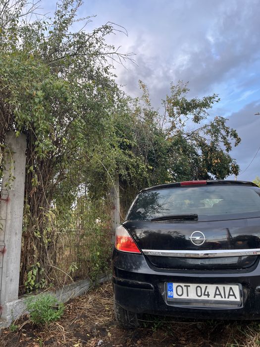 Vanzare Opel Astra H