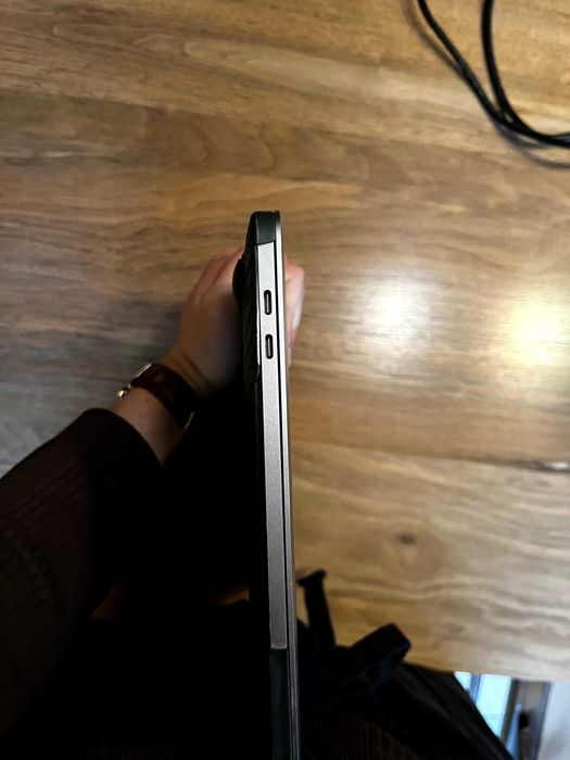 macbook pro m1 8g 256gb 13 inch 2020