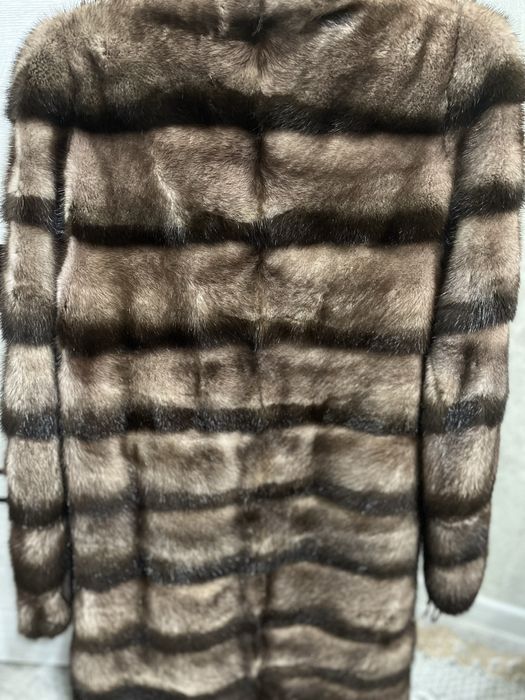 Продам шубу норка размер -44-46