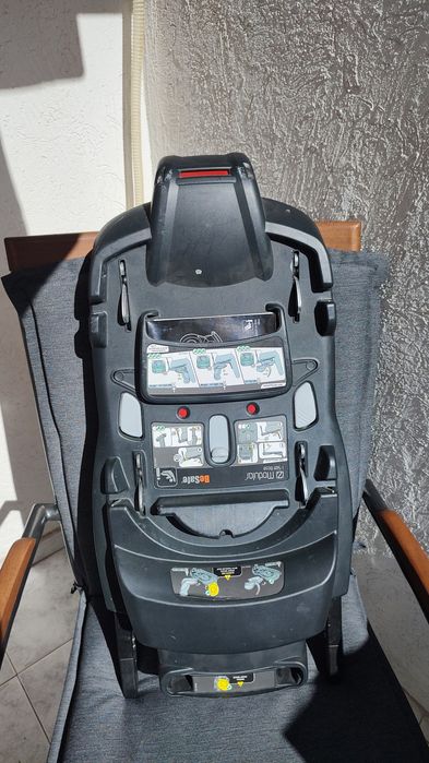 Столче за кола Stokke Besafe за новородено плюс ISOfix база