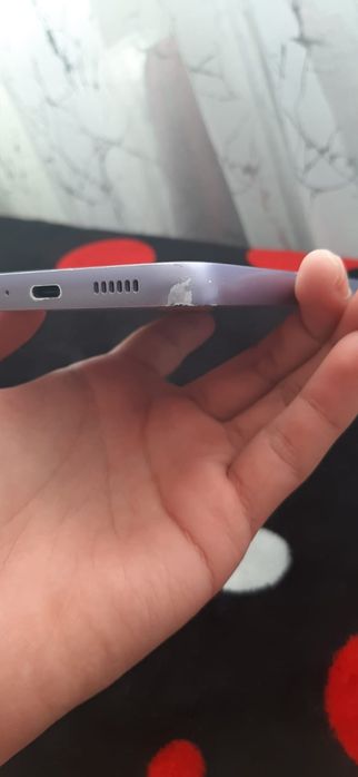 Самсунг а05s в нормальном состоянии