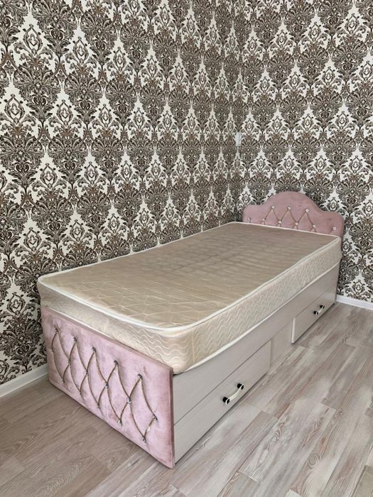 Детская кровать для девочки