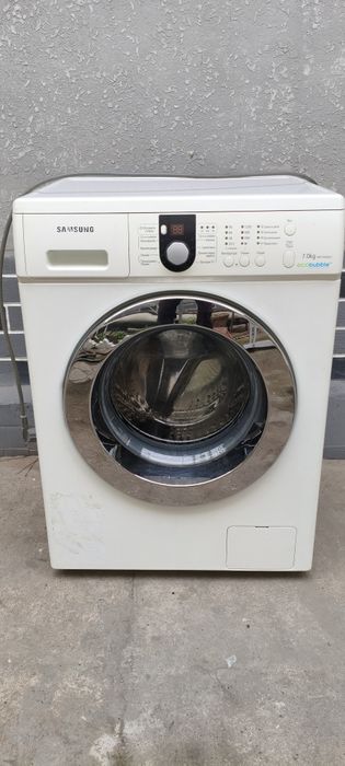 Продается стиральная машинка Samsung 7 кг