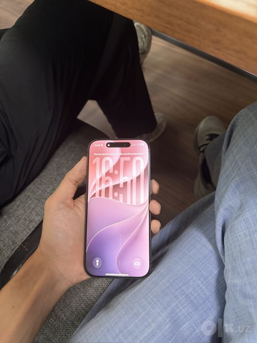 iPhone 17 100%/85цикл 256гб