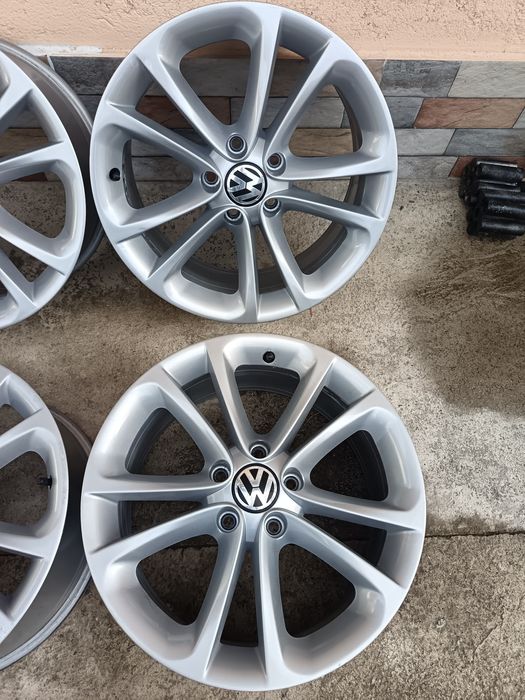 Jante R17 5x112 vw passat  touran tiguan cc eos caddy skoda audi