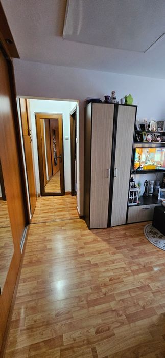 Vand Apartament 3 Camere Zona Florilor