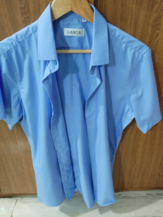 Продам костюм классический