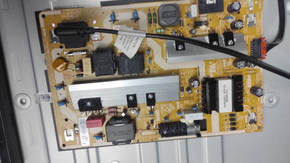 Телевизор Самсунг 50 инча на части