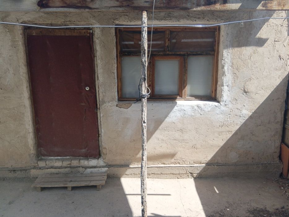 Қала орталығынан бір бөлмелі времиянка жалға беріледі