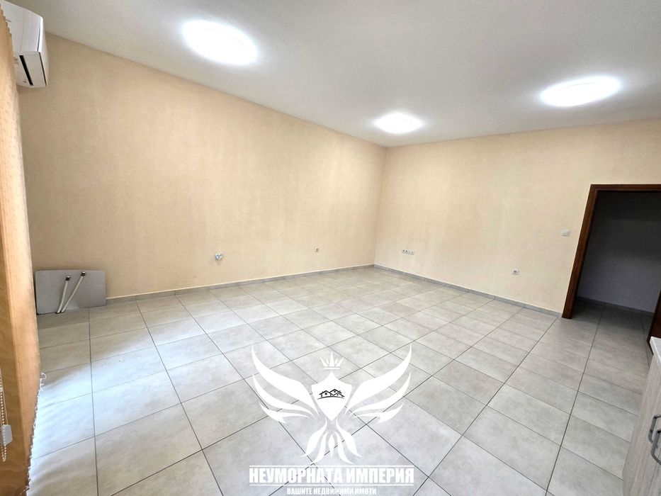 Дава се под наем Офис в Асеновград - 45 кв.м за 278.97 € - Снимка #1
