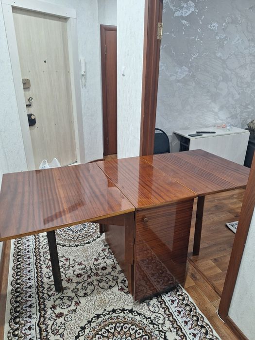 Продам стол книжка, советский