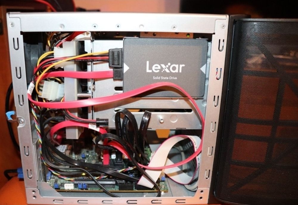 Mini Server Nas Supermicro A1SAI-2550F 16Gb DDR3 350W Gold 4 Bay 2xSSD