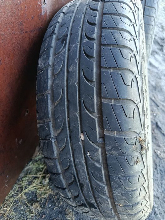 Продам резину летнию на дисках