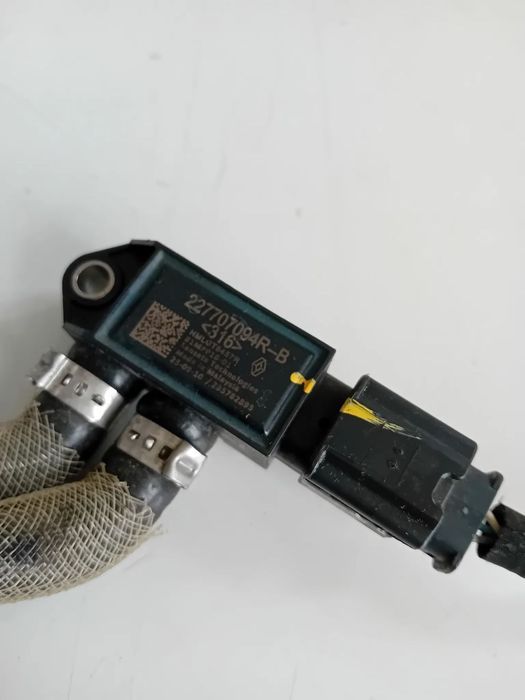 Senzor Presiune Gaze Dacia Duster Jogger Logan Sandero Stepway 227707094R 1.0 TCE Motor H4D Euro 6