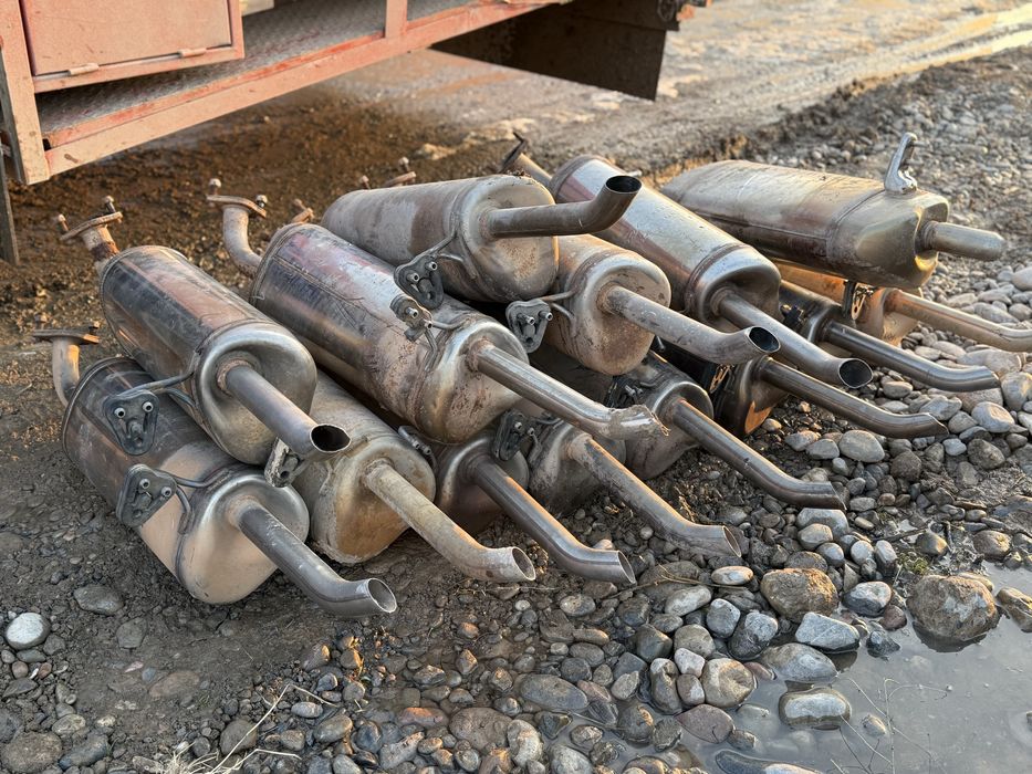 Глушитель матор каробка запчасть