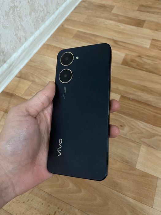 Виво у03 128гб и айфон 8 обмен