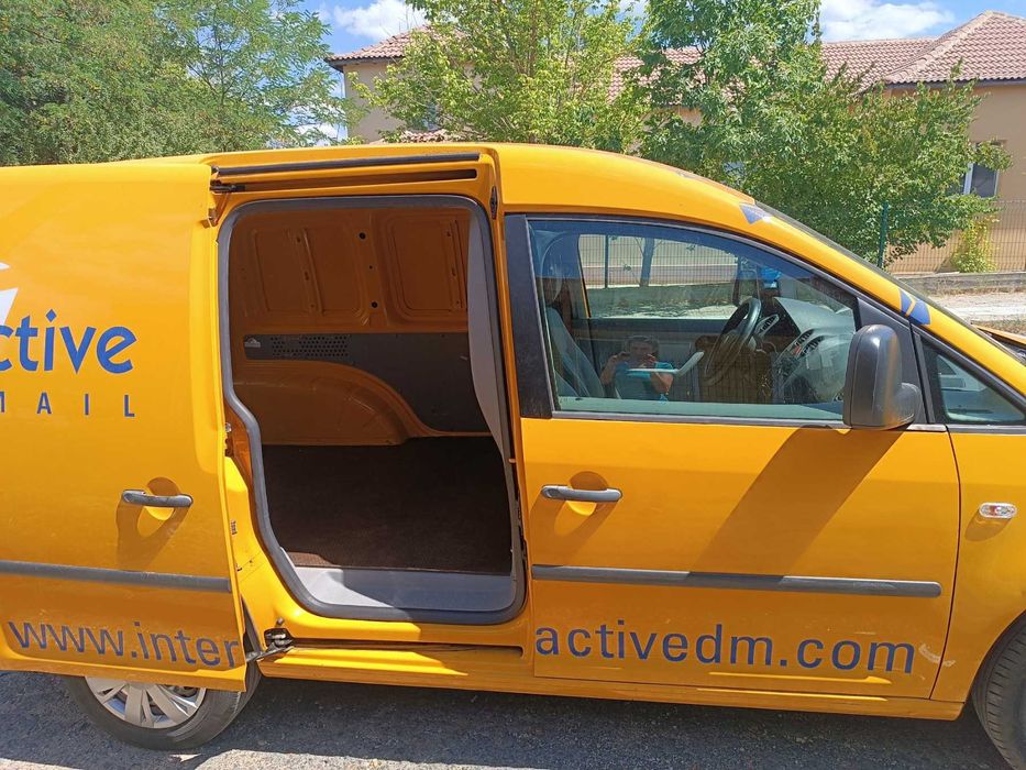 VW Caddy 2.0 sdi 2009 г.