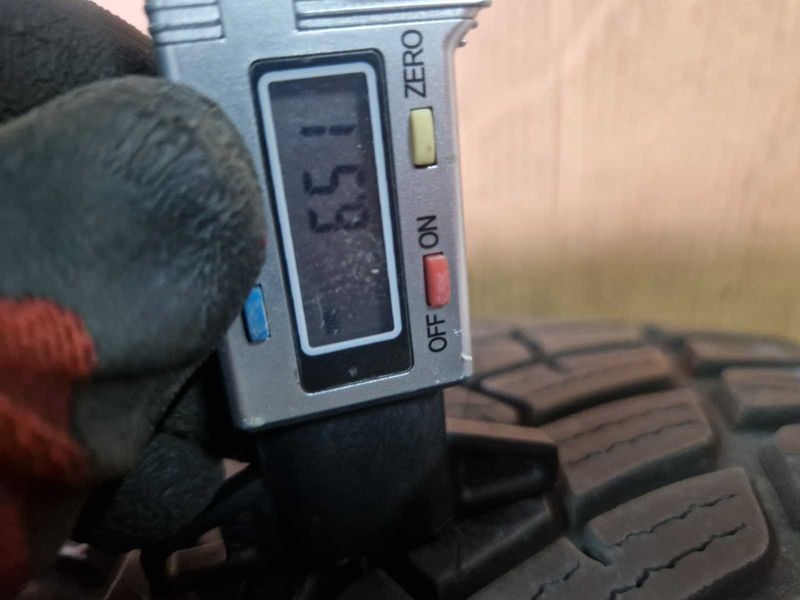 2 Fulda R18 225/40
зимни гуми 
DOT3218