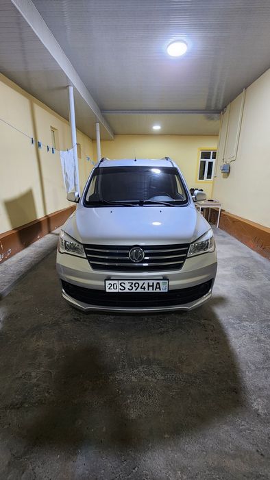 Donfeng  7 кишили мошина