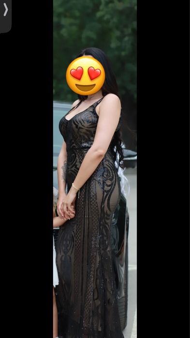 Официална рокля