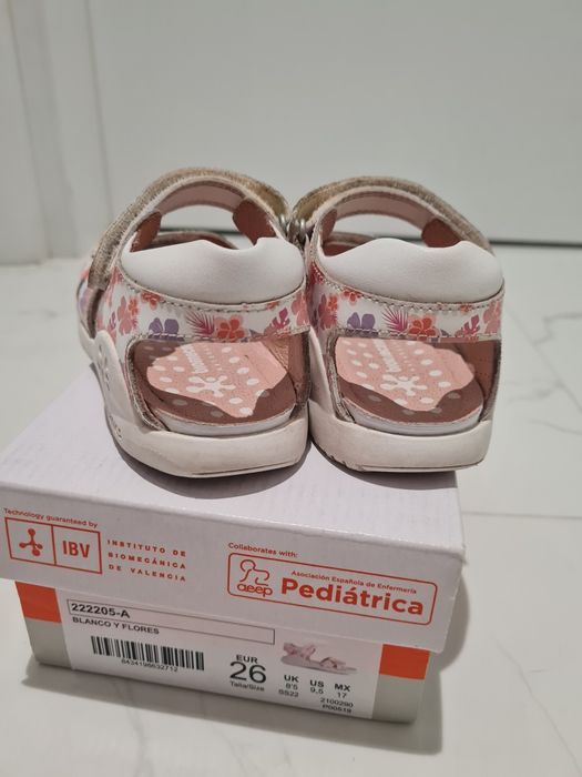 Сандали Biomecanics 26 момиче