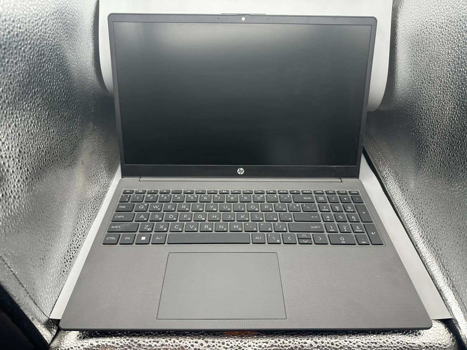 Лаптоп HP 15-FC0006NU