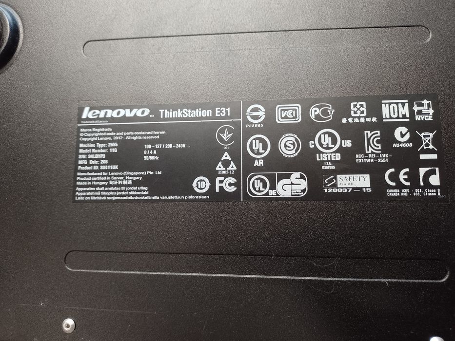 Офис компютър Lenovo ThinkStation E31 3.2GHz, 16GB RAM, 512 GB SSD