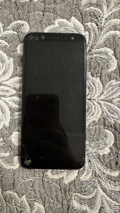 Samsung смартфон