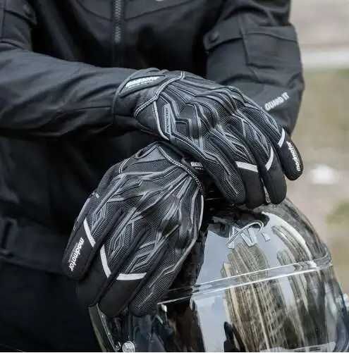 Комплект каска за мотор шлем и ръкавици