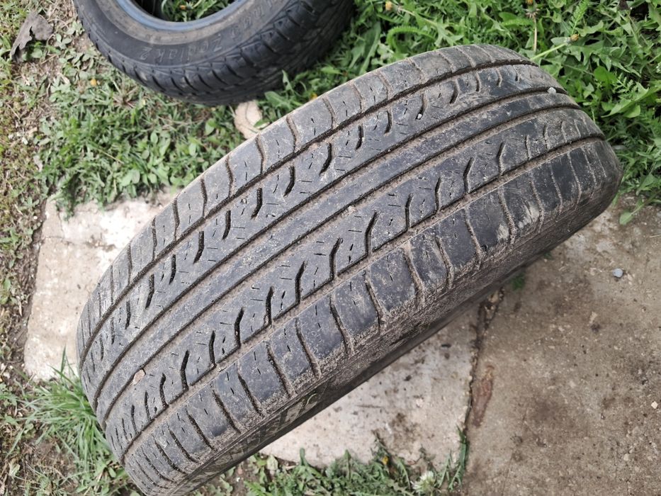 Продам шины 185.