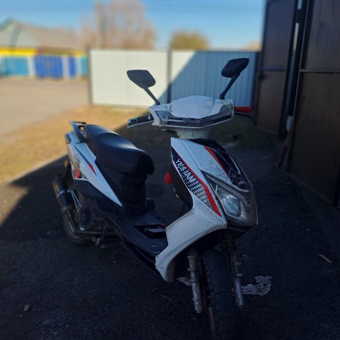 Продаю м8 2023 года