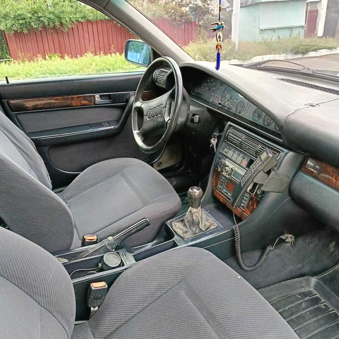 Ауди 100 с4 1993
